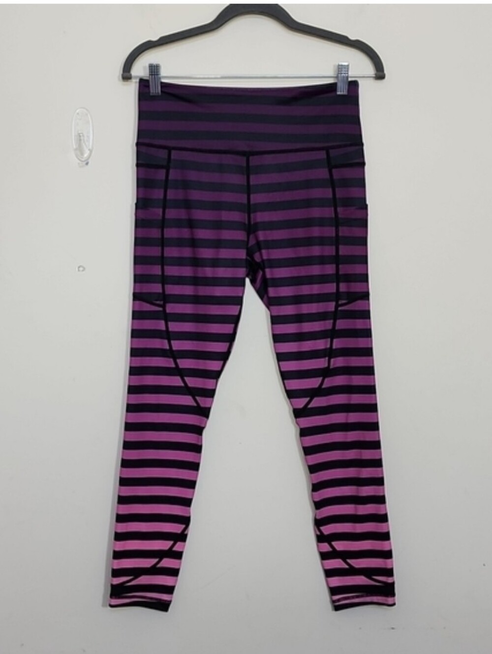 Zyia Stripe Purple Pink Ombre Leggings Size 6-8